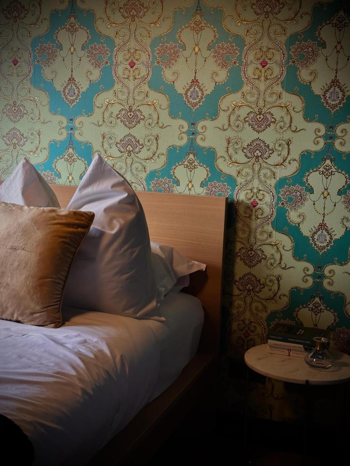 Noir Penthouse Apartment Targoviste Luaran gambar